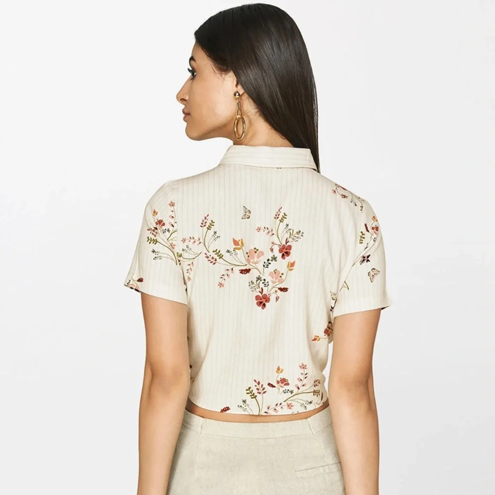AND Off White Floral Crop Top with Knot (New without tags) Size - S - Picture 2 of 9